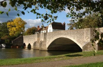 Kingfisher Barn Bed & Breakfast Abingdon-on-Thames Eksteriør bilde